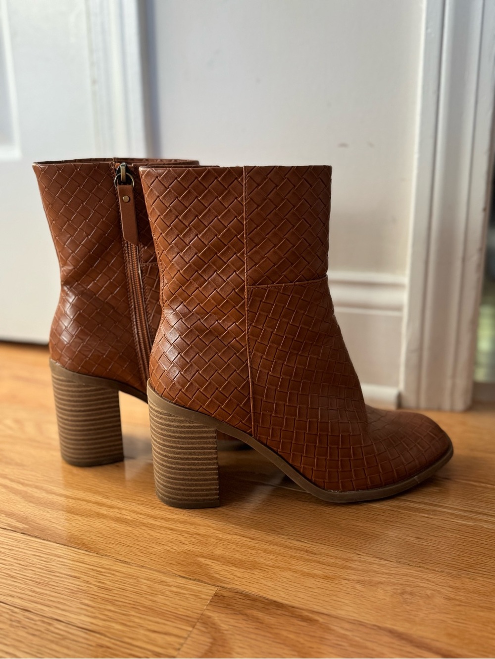 Source Unknown Woven Cognac Leather Block Heel Ankle Boots